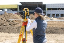 Bosch CST-305R Reflectorless Total Station