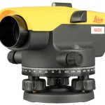 Leica Automatic Level NA 320 Right Front